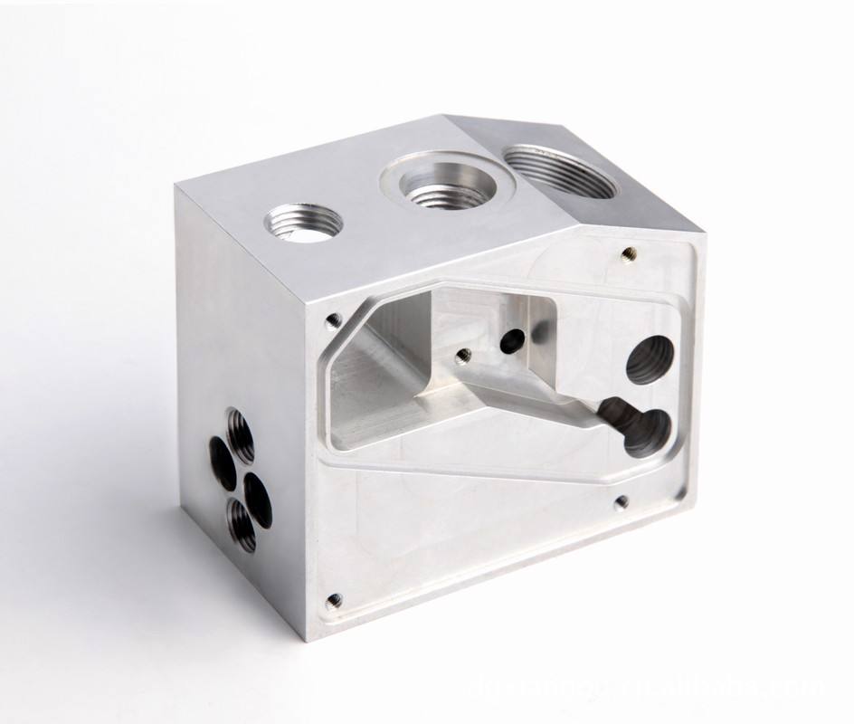 你知道零件材料怎么选吗？